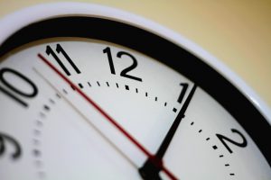PHPのdate関数で日付「昨日・明日・1時間前」を取得しよう！